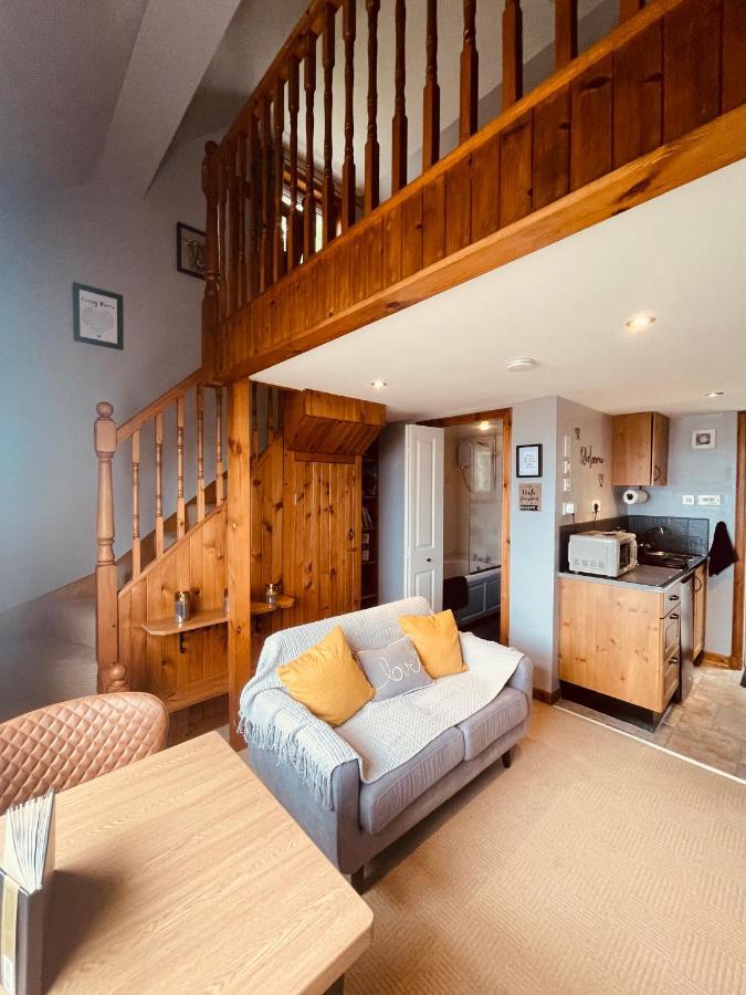 The Rowanberry Suite At Rowan Cottage Elgol Exterior photo